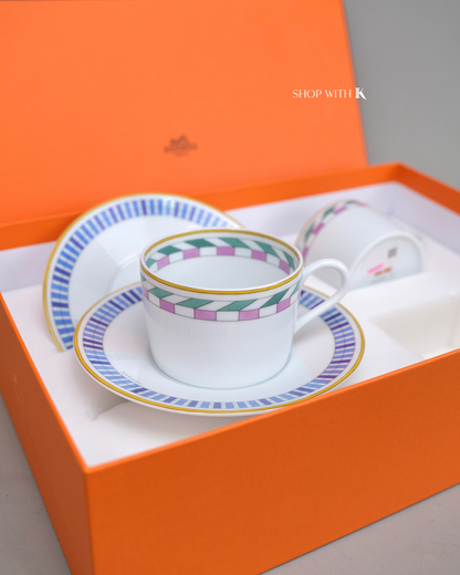Hermes en Contrepoint Set of 2 Tea Cups and Saucers