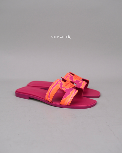 Hermes Oran Brides de Gala Pink and Orange