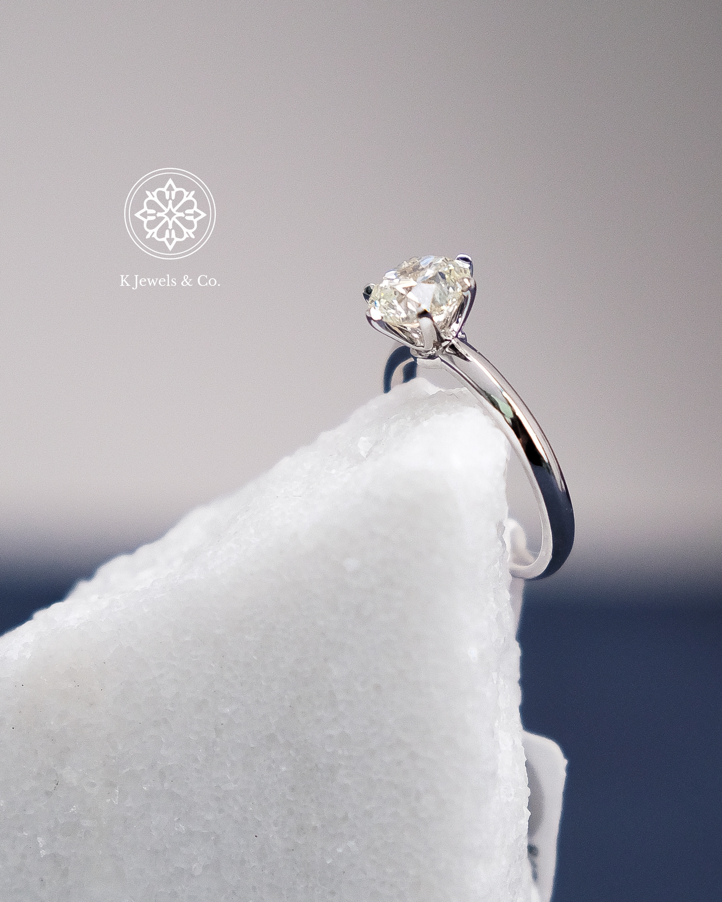 2ct Round Diamond Ring