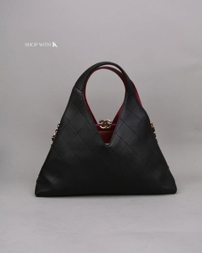 Chanel Chic Lady Black GHW