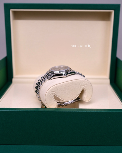 Rolex Datejust Black Roman Dial - 31mm