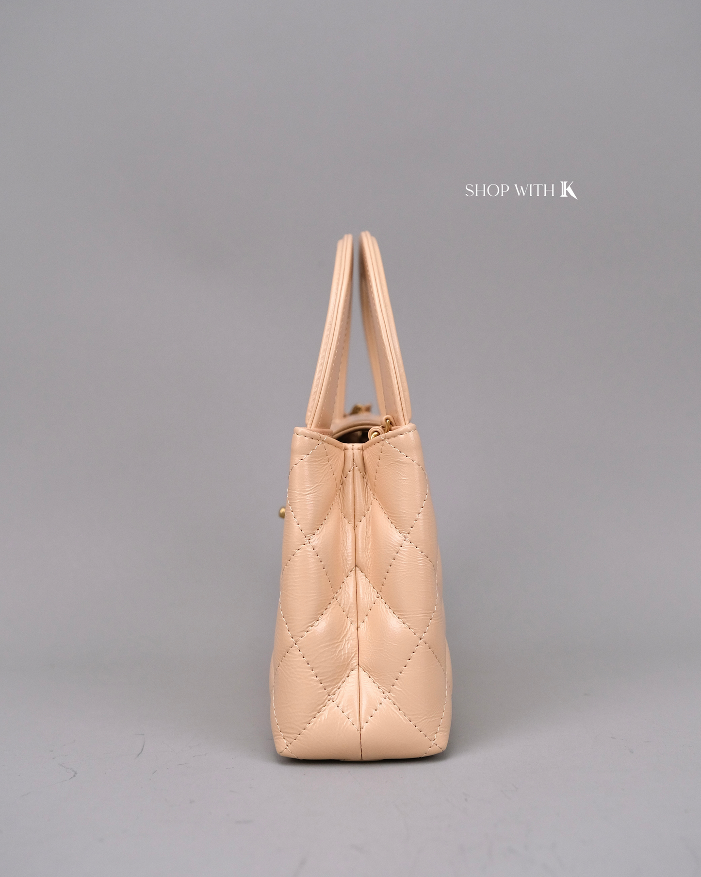 Chanel Kelly Light Beige GHW