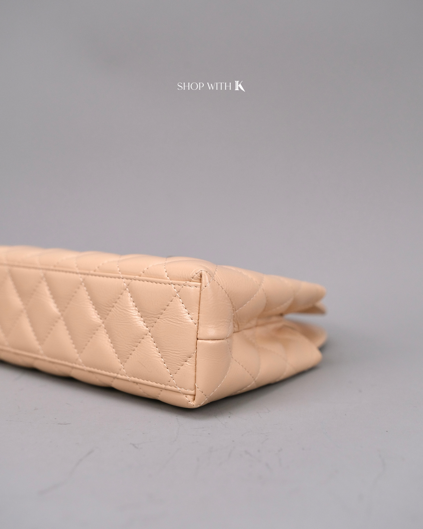 Chanel Kelly Light Beige GHW