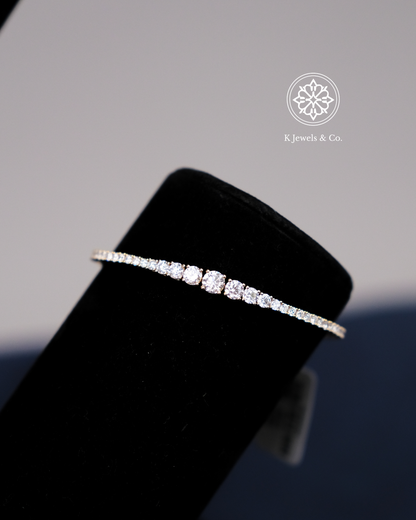 Diamond Bangle in Yellow Gold