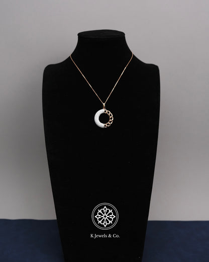 Round Diamond Pendant w/ Chain