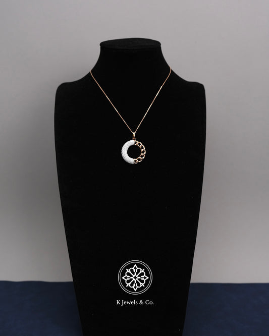 Round Diamond Pendant w/ Chain