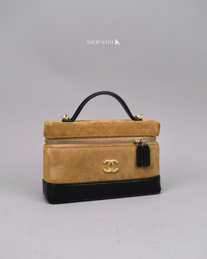 Chanel Slim Vanity Bag Suede Beige GHW