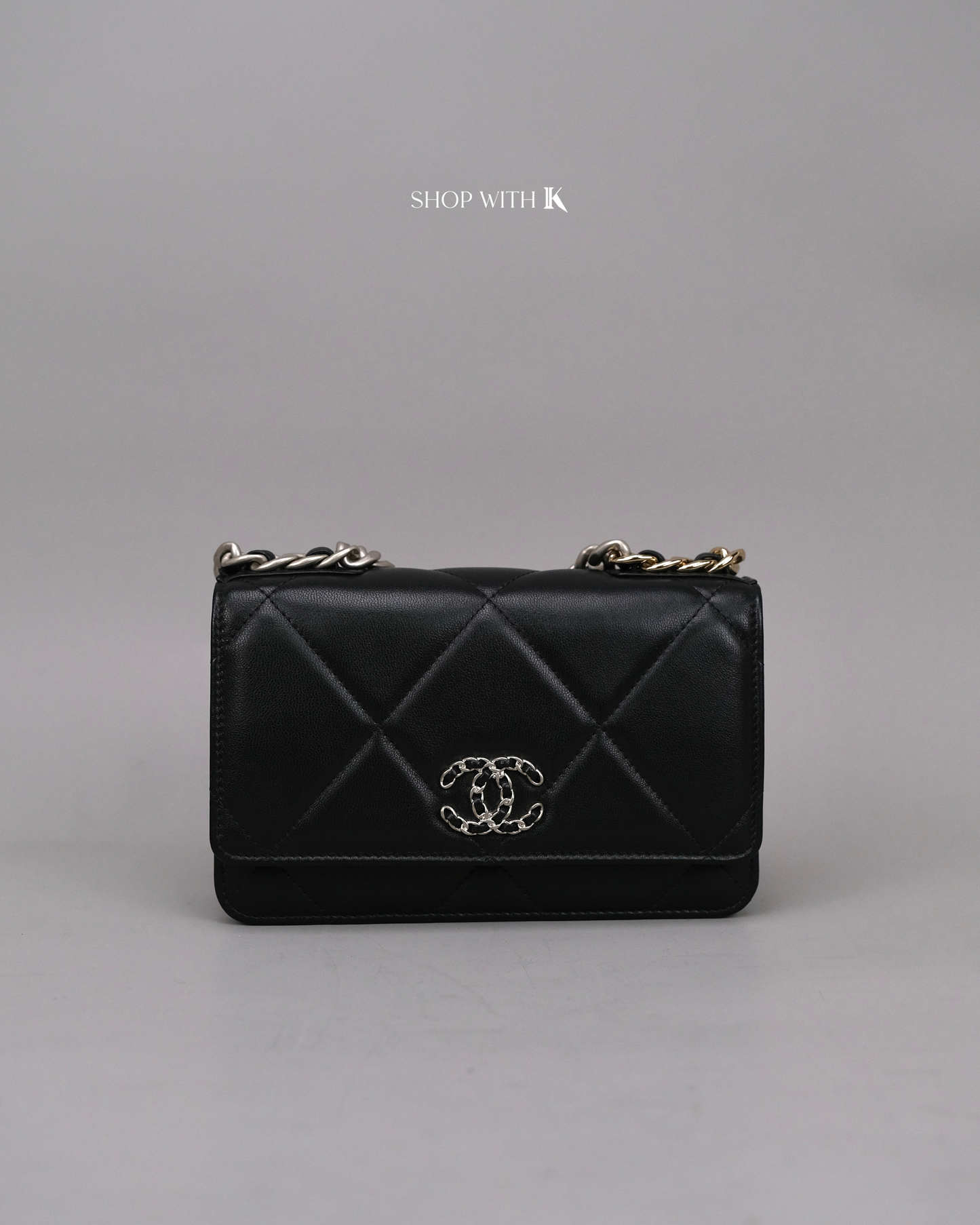 Chanel 19 Wallet on Chain Black