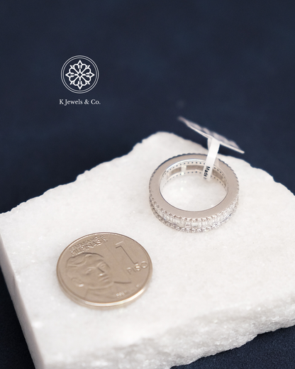 Baguette and Round Diamond Ring