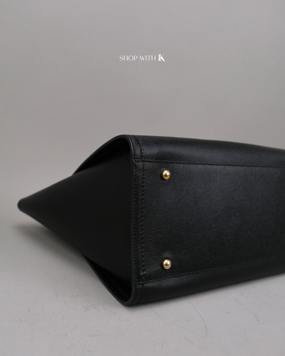 Chanel Deauville Tote Black