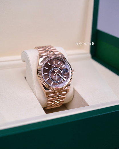 Rolex Skydweller Everosegold Chocolate Dial - 42mm