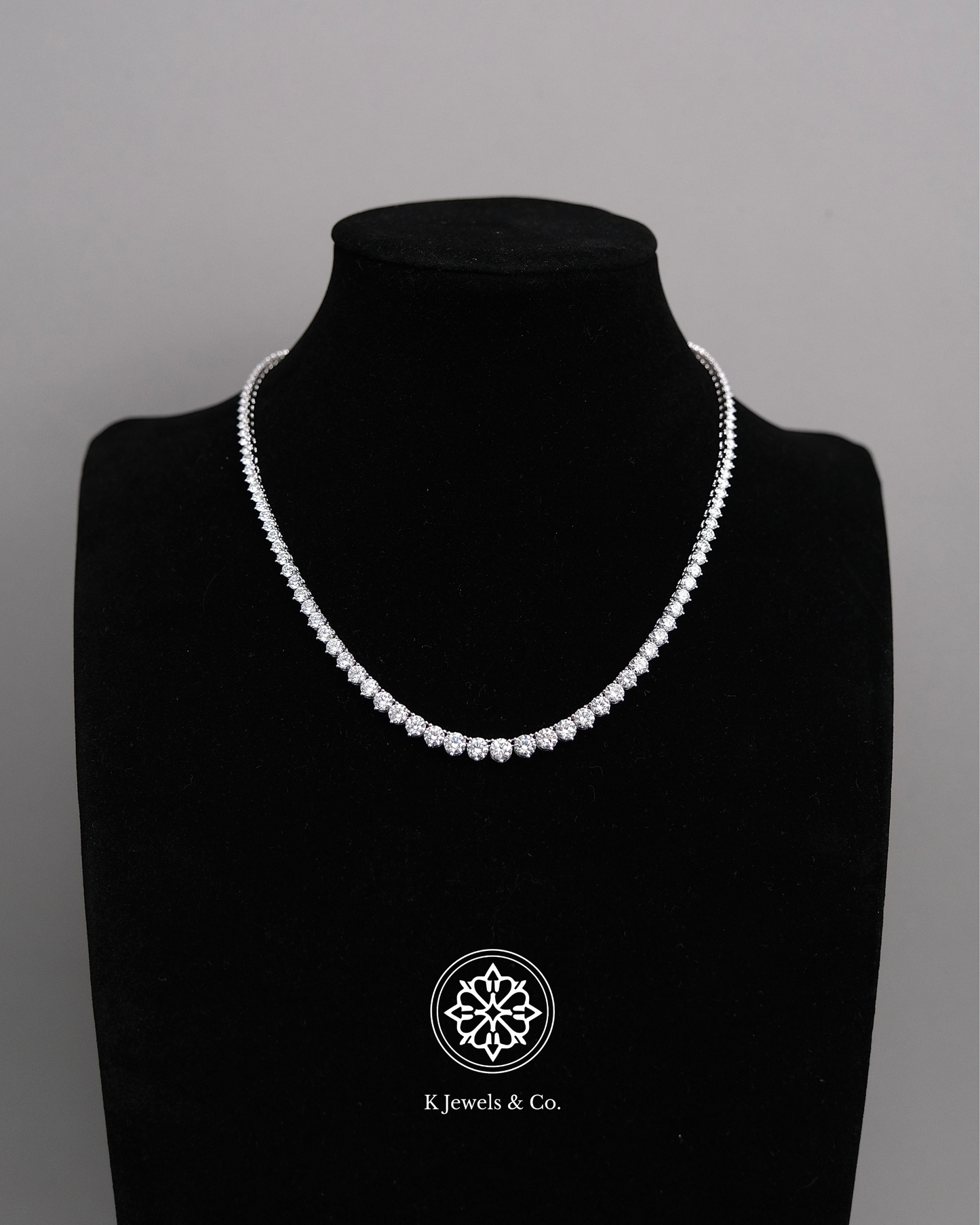 Graduated Diamond Tennis Necklace