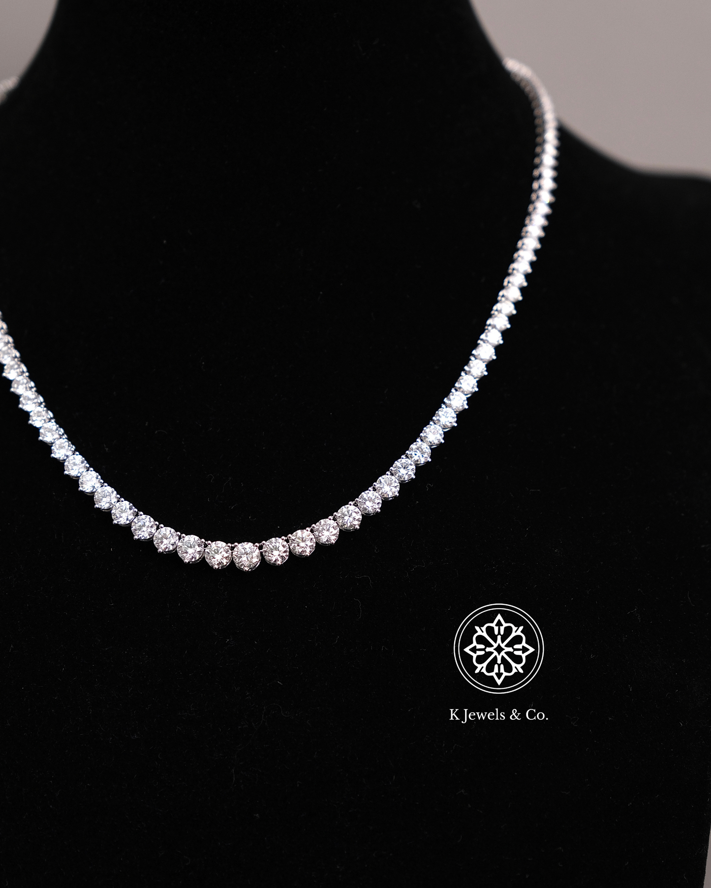 Graduated Diamond Tennis Necklace