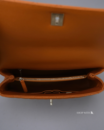 Chanel Coco Handle Medium Caramel