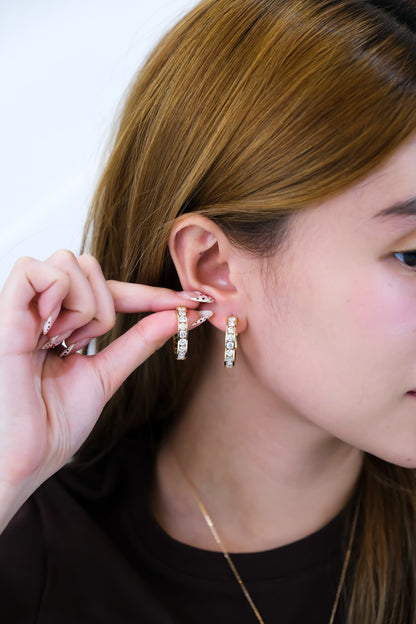 Loop Diamond Earrings in Yellow Gold