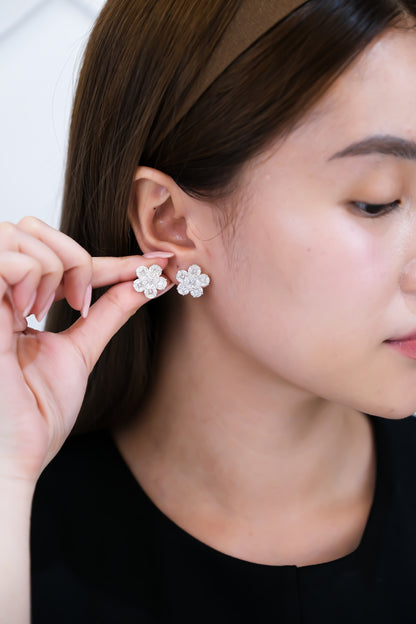 Flower Diamond Earrings