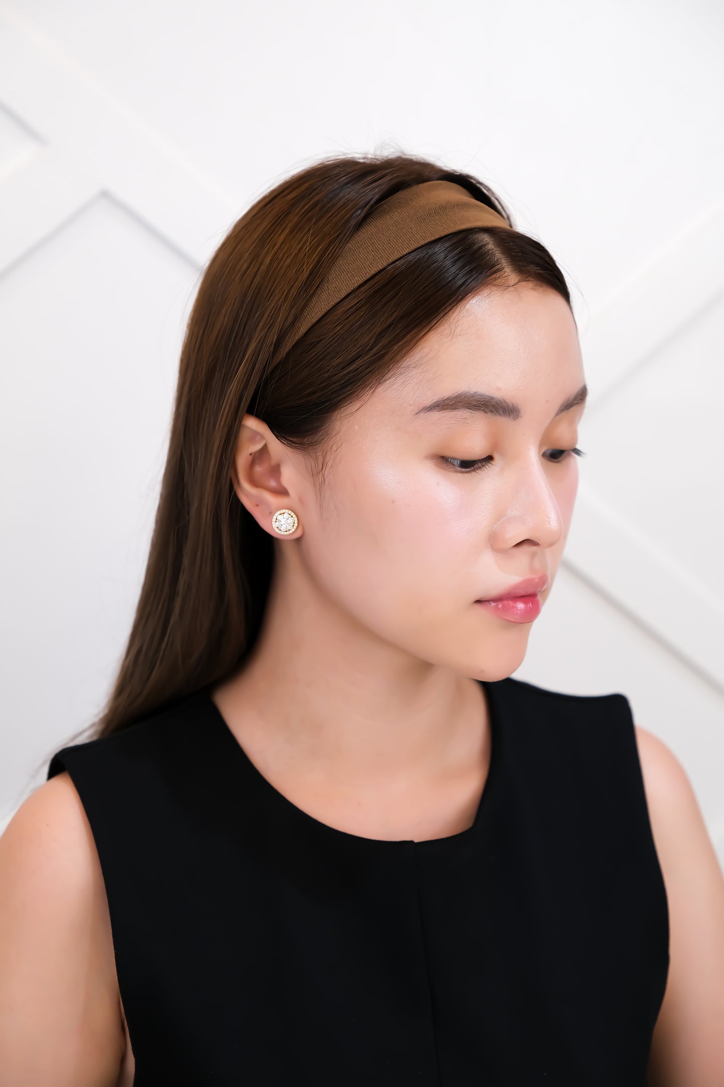 Diamond Illusion Earrings in Yellow Gold