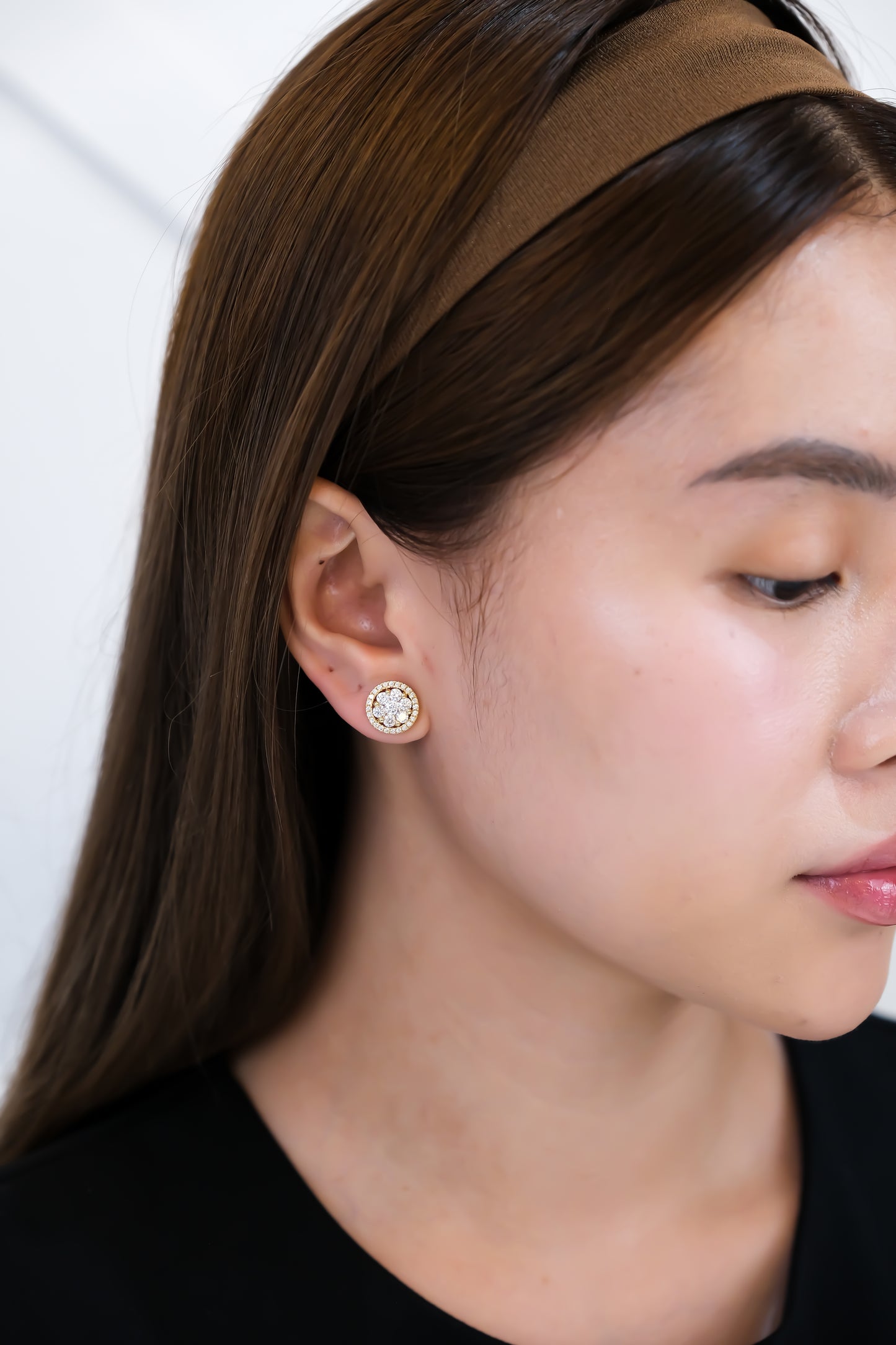 Diamond Illusion Earrings in Yellow Gold