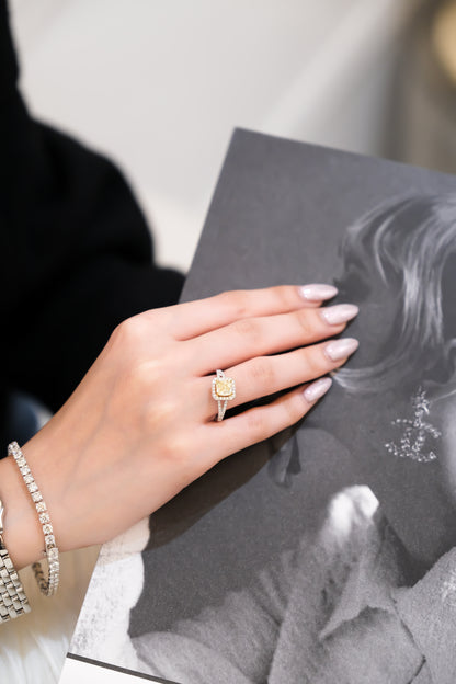 1ct Cushion Cut Diamond Ring